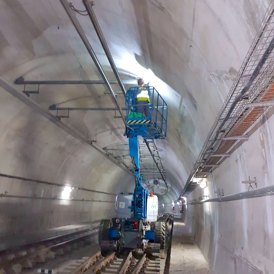 komsol tunnel beton boden decke Komsol®SEAL versiegelung dauerhaft hochwertige silikate bahn schienen sanierung
