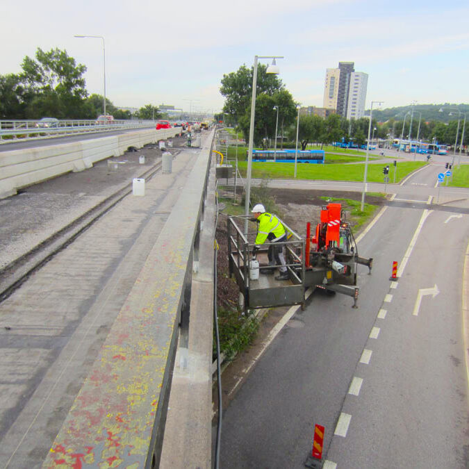 komsol innerseal sanierung versiegelung beton seitenteile sockel pfeiler Gothenburg Hjalmarbranting