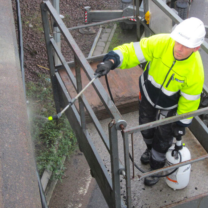 komsol innerseal sanierung versiegelung beton seitenteile sockel pfeiler behandlung