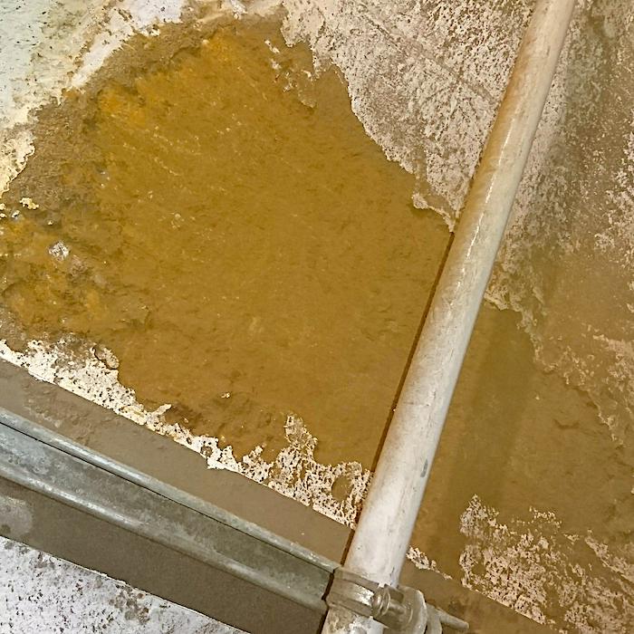 Komsol innerseal keller bohrung fundamente versiegeln abdichten Hydrophobieren Feuchtigkeitssanierung frostsicher altbau Hallenwand