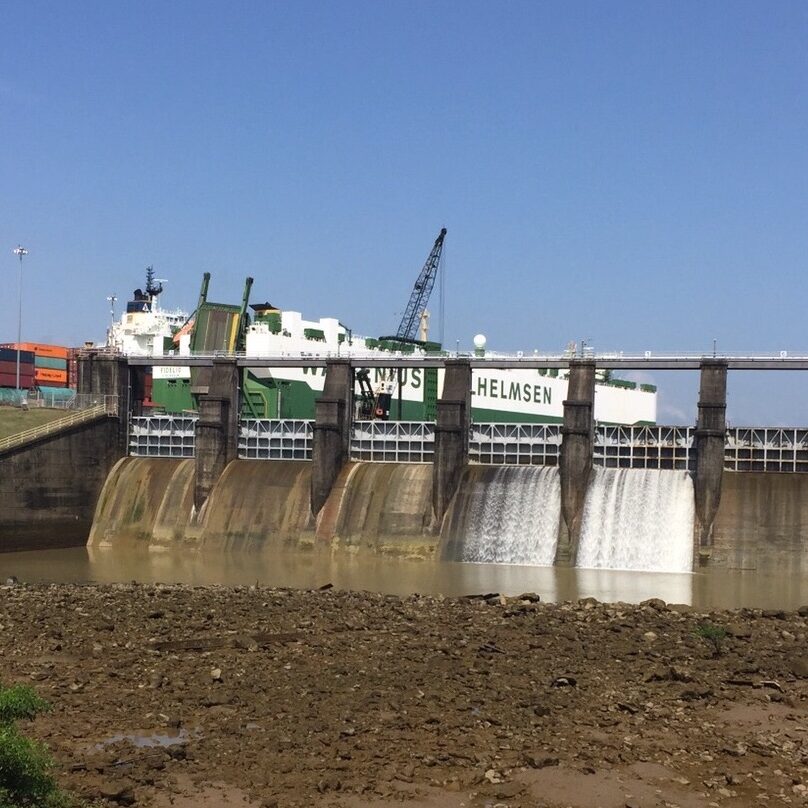 komsol Panamakanal Schleusen Kanaele Schleusenkammern Betonwaende Salzwasser Suesswasser Komsol®SEAL Schleusenwaende Kammer Komsol®SEAL AC Ksol Latinoamerica Damm
