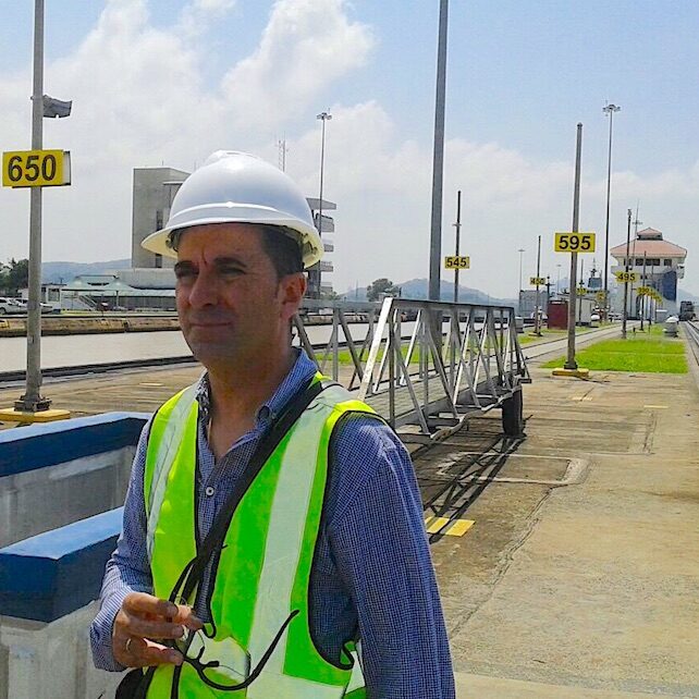 komsol Panamakanal Schleusen Kanaele Schleusenkammern Betonwaende Salzwasser Suesswasser Komsol®SEAL Schleusenwaende Kammer Komsol®SEAL AC Ksol Latinoamerica Inspektion