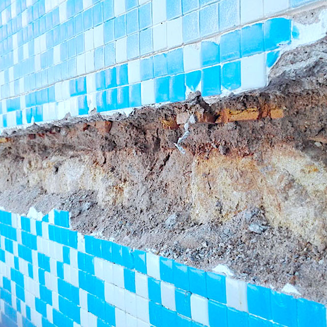 komsol Innerseal Schwimmbaeder Schwimmhallen Wasseraufbereitung Mosaikstein Fugen Mosaik Risse ausbesserung