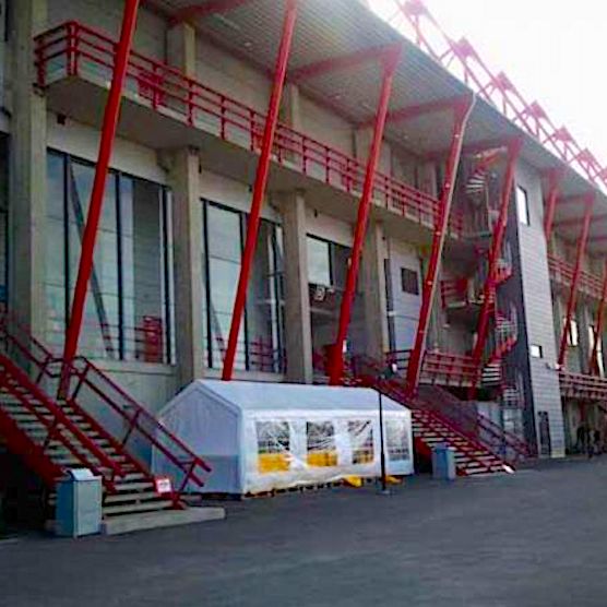 sodertalje komsol Innerseal Stadion Tribuenen Fußballstadion Betontreppen Sitzflaechen versiegeln besucher Treppen